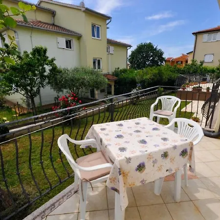Ana M Novigrad (Istria)