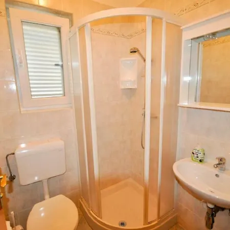 Ana M Apartment *